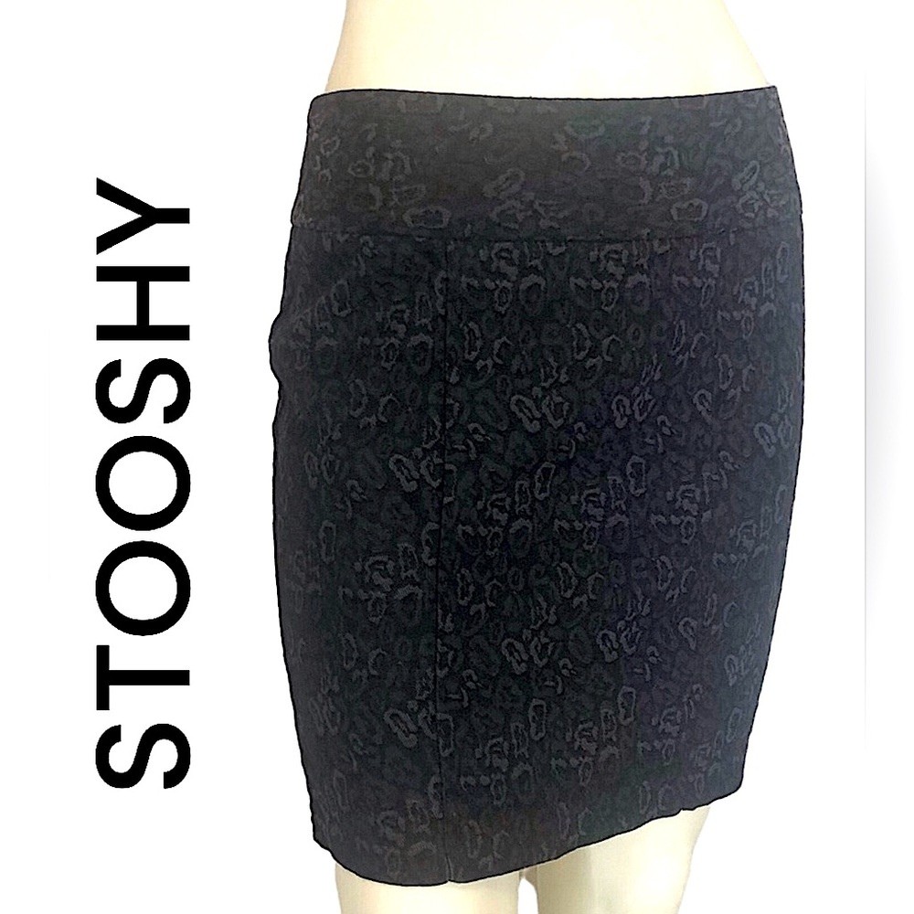 Stooshy Pencil Skirt Size 7 / Med
